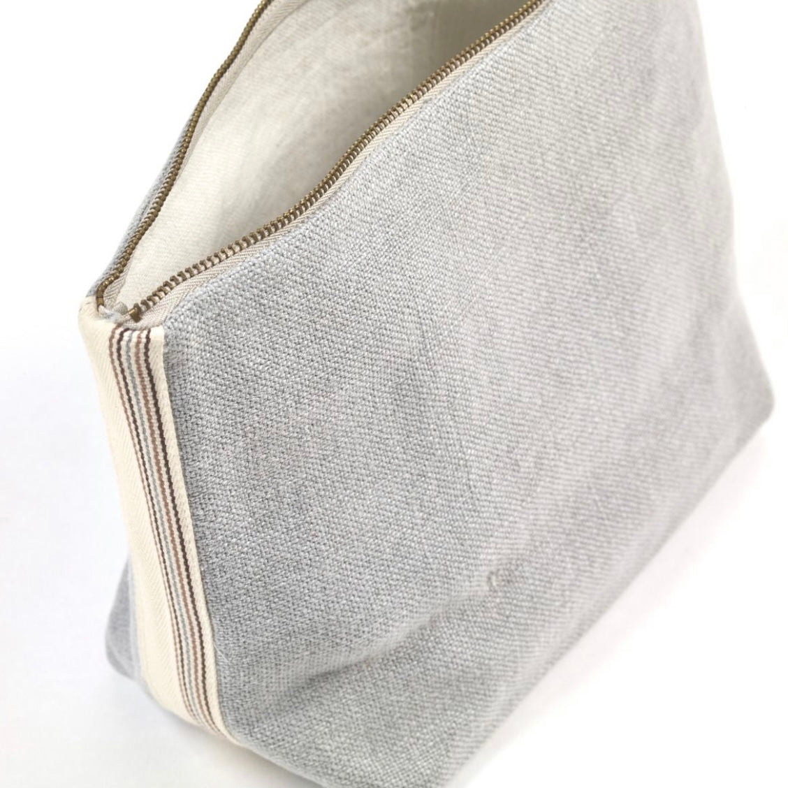 Pochette in Greyish Mint Linen Natural Cosmetic Bag Zipper 